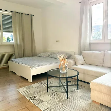 Family&business Three Apartment *