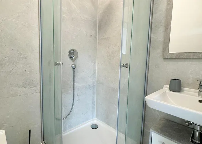 Family And Business Three Daire